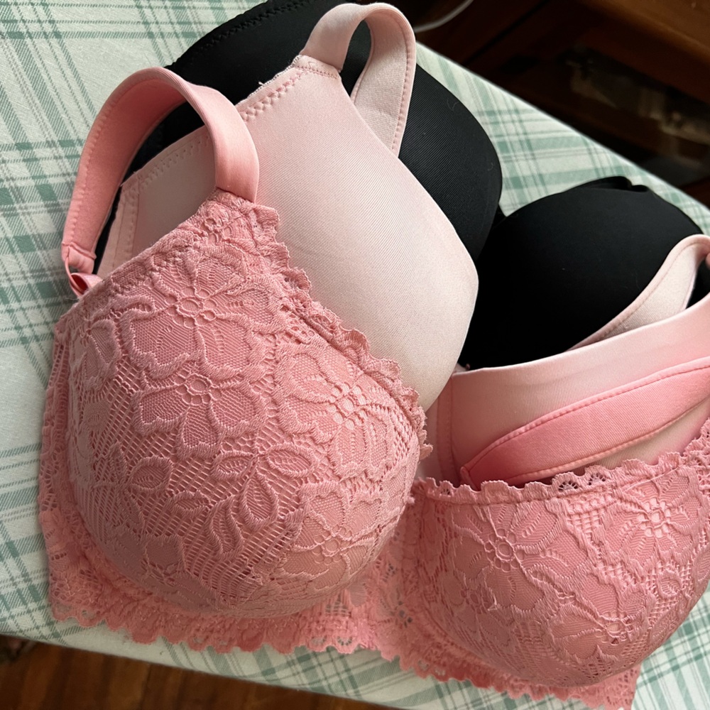 Delta Burke Pink and Black Lace Bra; Set of 3